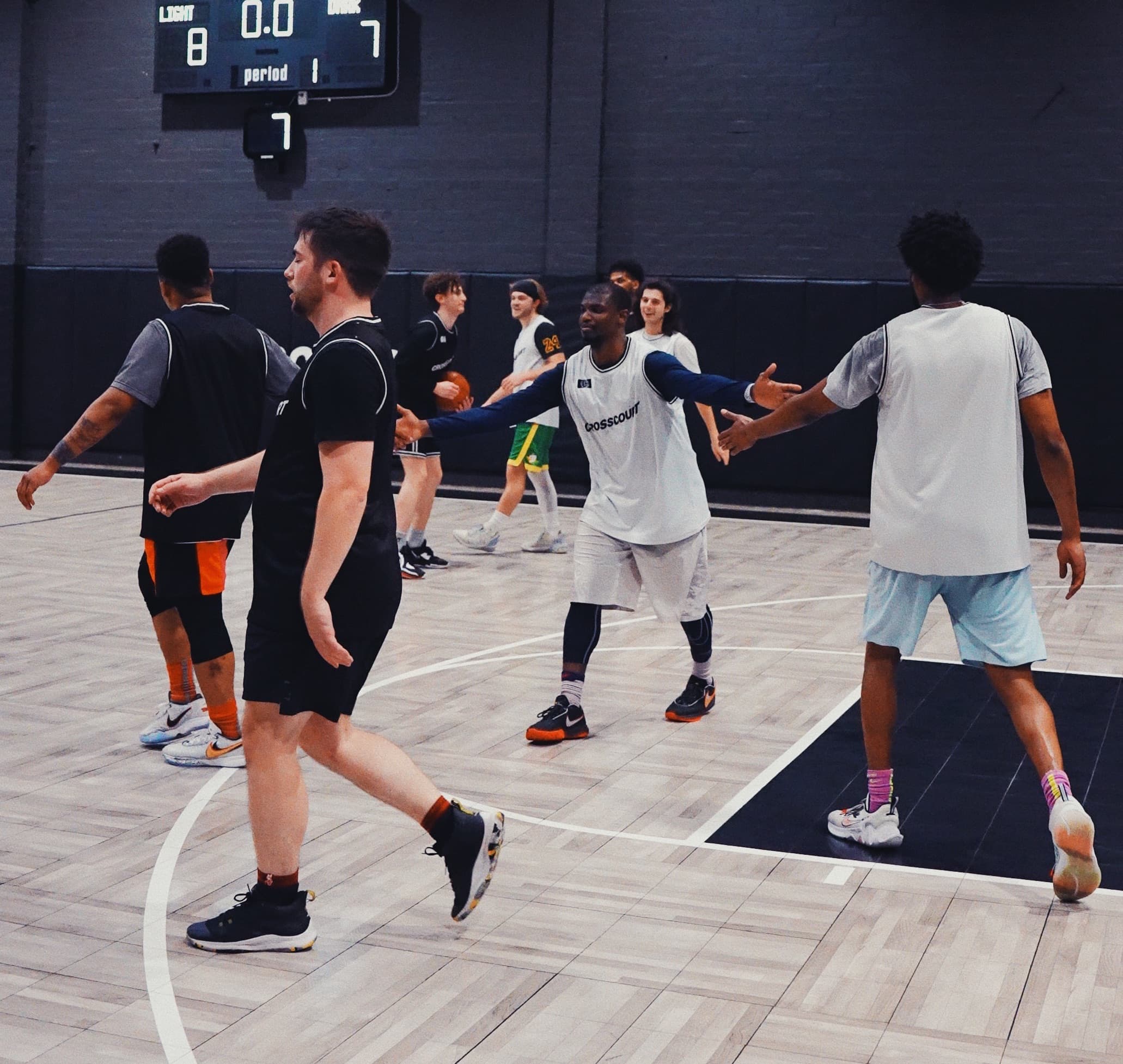 Crosscourt players during an organized run in Los Angeles